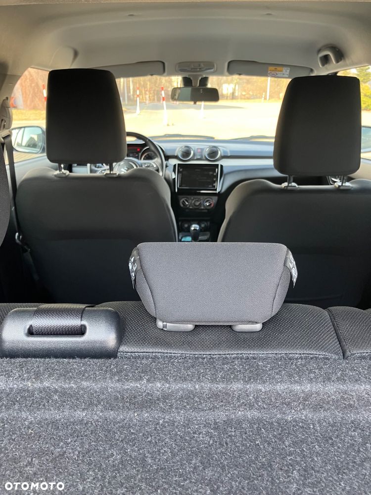 Suzuki Swift 1.2 Dualjet Hybrid Allgrip Comfort - 11