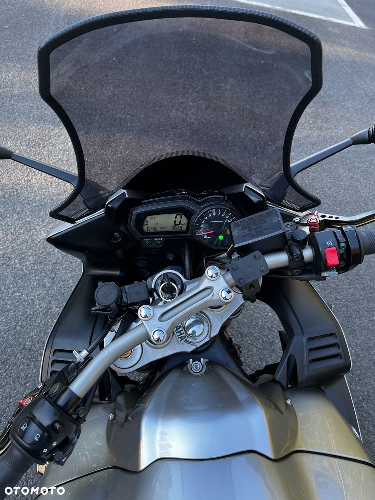 Yamaha FZ - 4