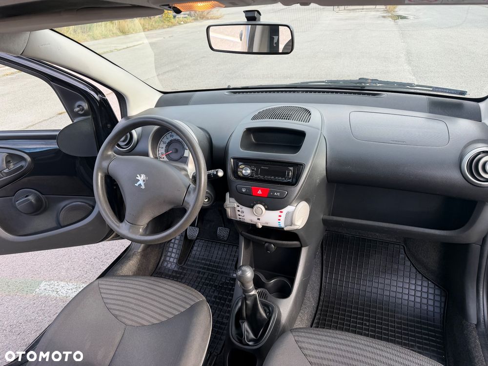 Peugeot 107 - 16
