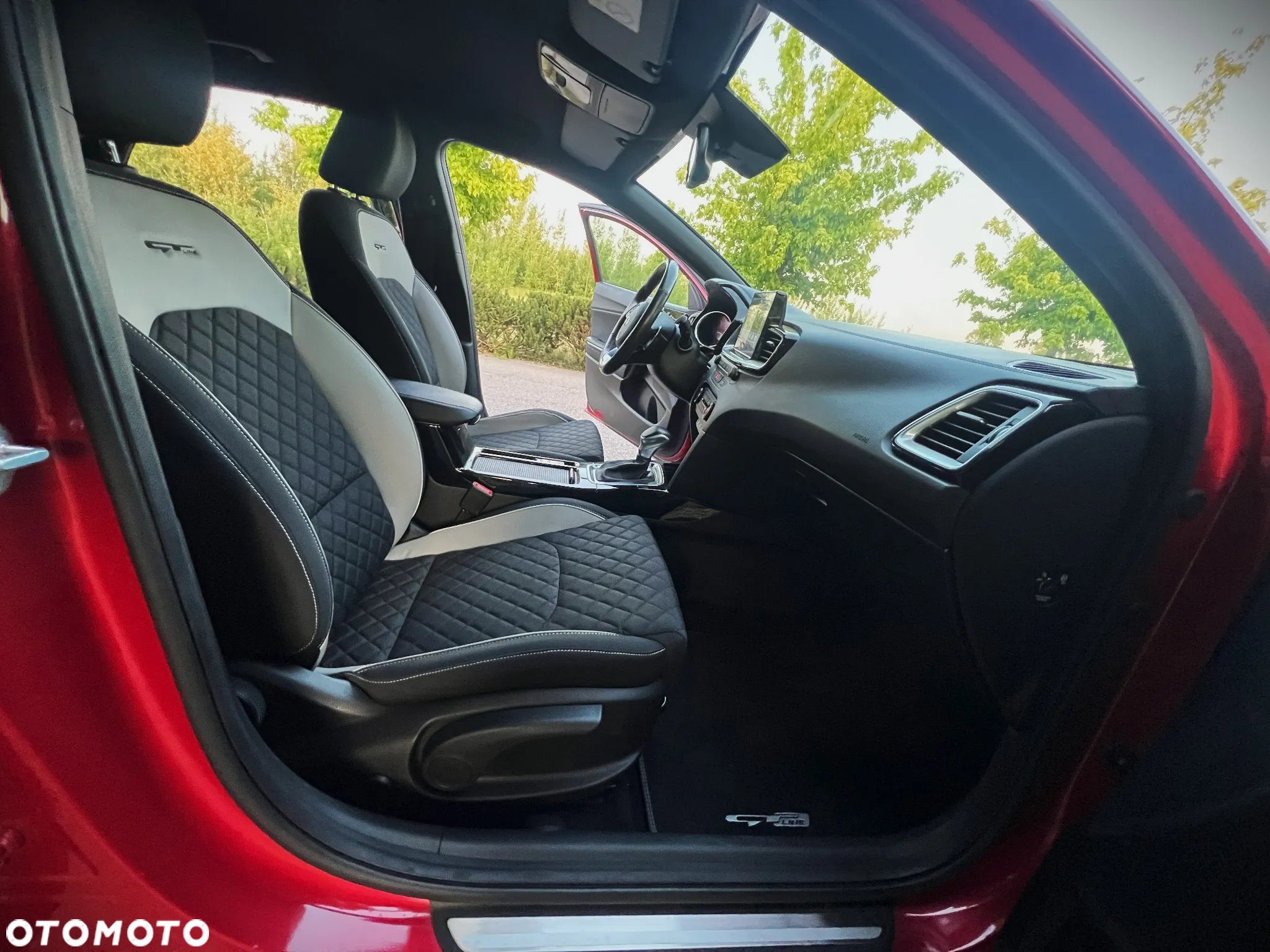Kia ProCeed 1.6 CRDi GT Line DCT - 39