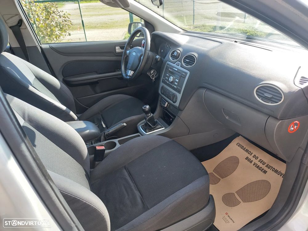 Ford Focus SW 1.6 TDCi Trend - 21