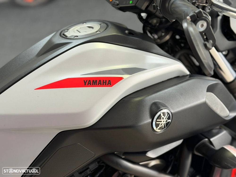 Yamaha MT-07 35kW - 16