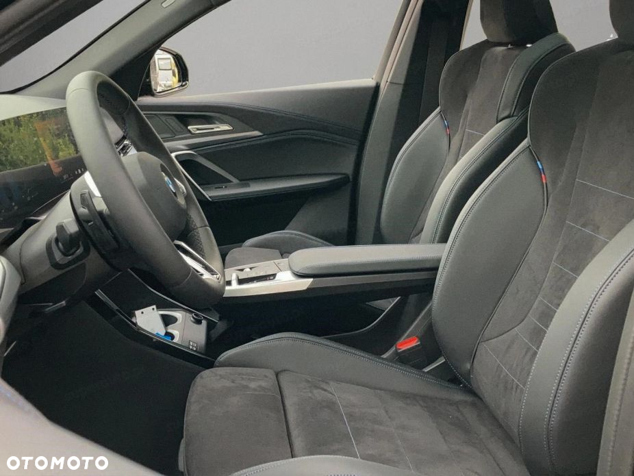 BMW X2 - 6