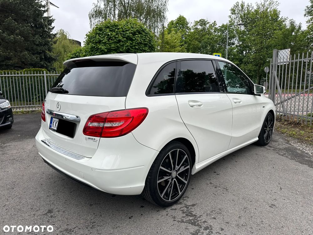 Mercedes-Benz Klasa B 200 (BlueEFFICIENCY) - 7