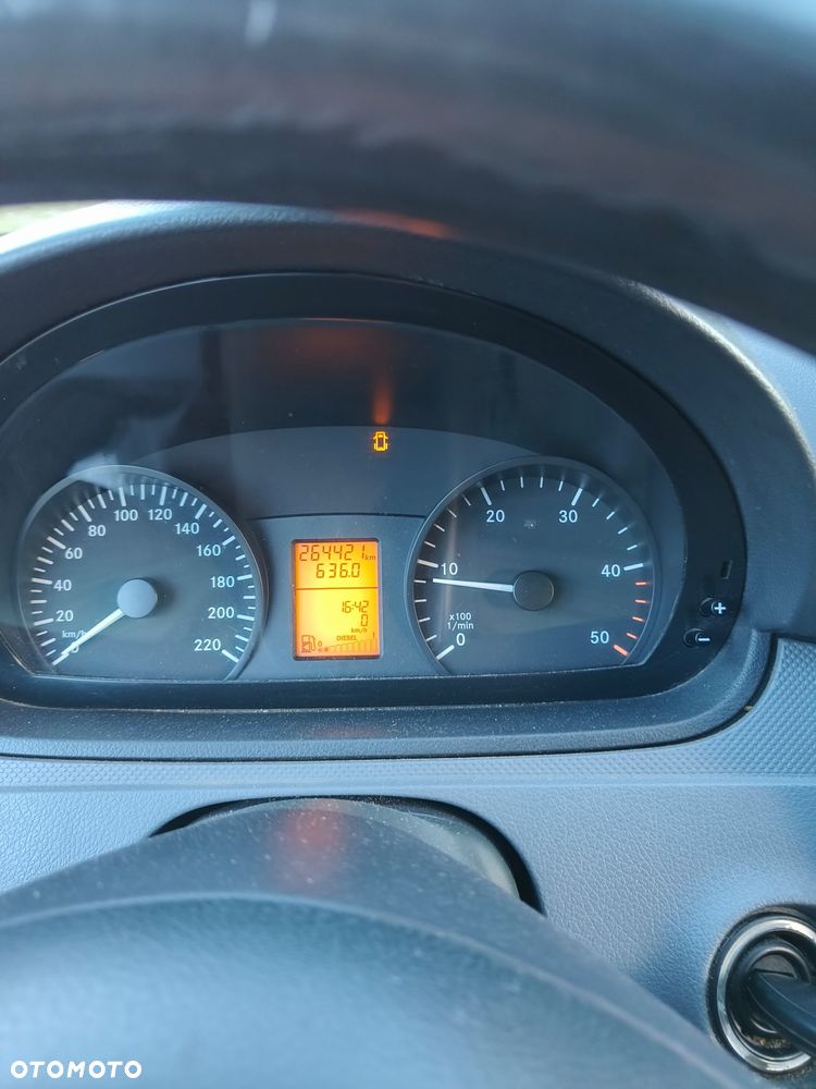 Mercedes-Benz Vito - 13