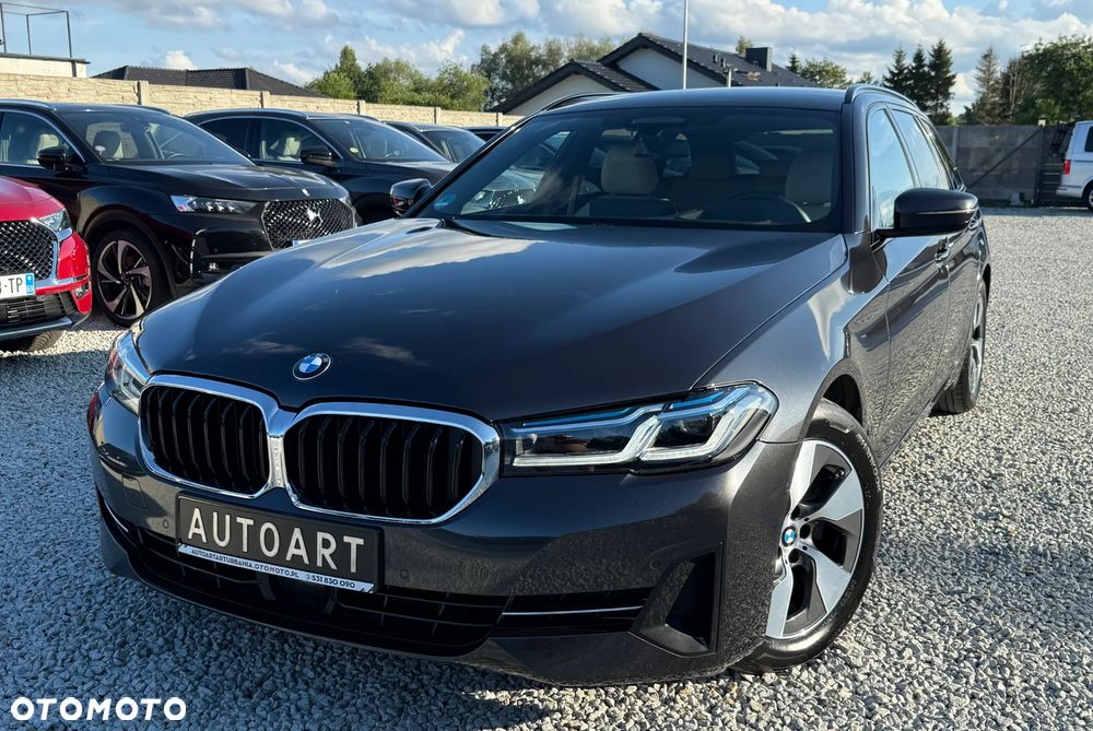 BMW Seria 5 520d Luxury Line - 4