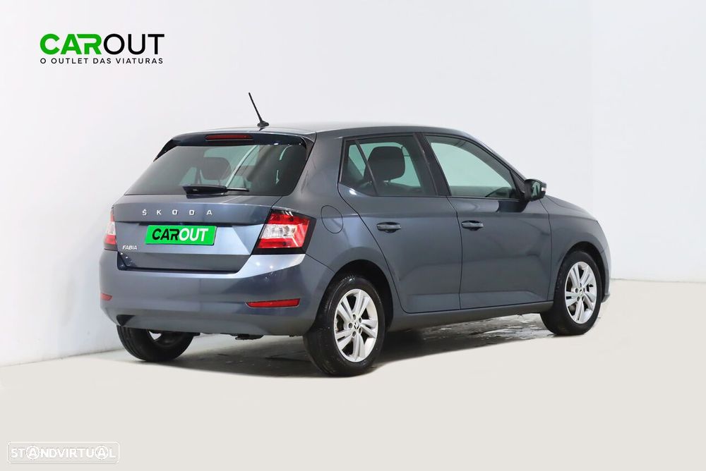 Skoda Fabia 1.0 TSI Ambition - 2