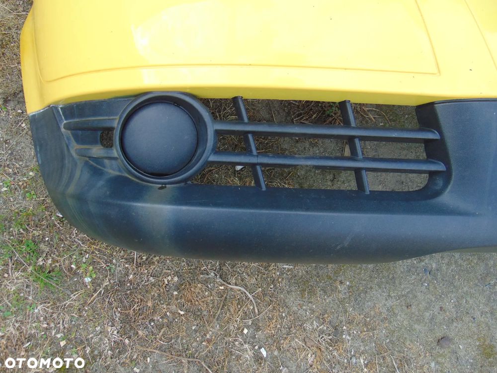 Zderzak przedni przód żółty VW Volkswagen Fox 05-11r - 13