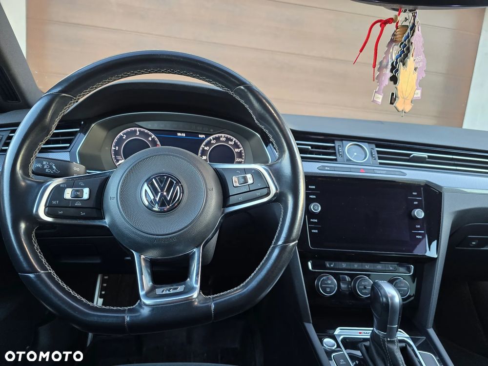 Volkswagen Arteon 2.0 TDI Bi-Turbo SCR 4Mot R-Line DSG - 5