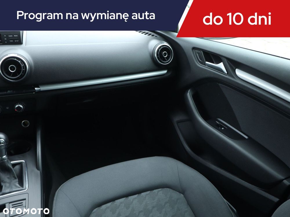 Audi A3 Sportback - 10