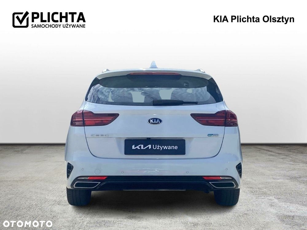 Kia Ceed - 4
