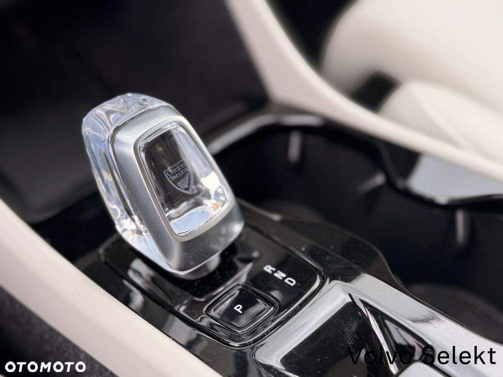 Volvo XC 40 - 20