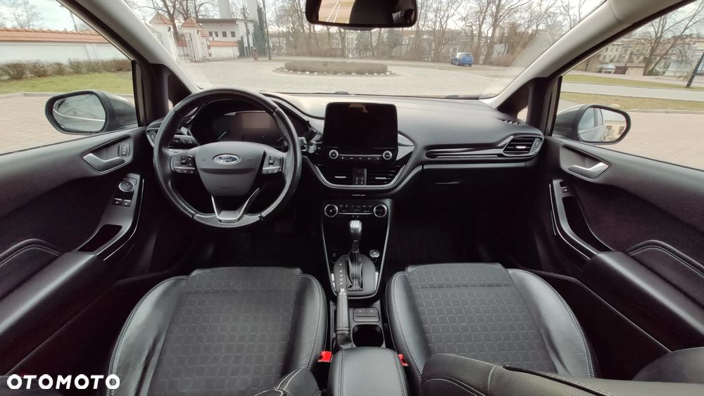 Ford Fiesta 1.0 EcoBoost S&S TITANIUM - 13