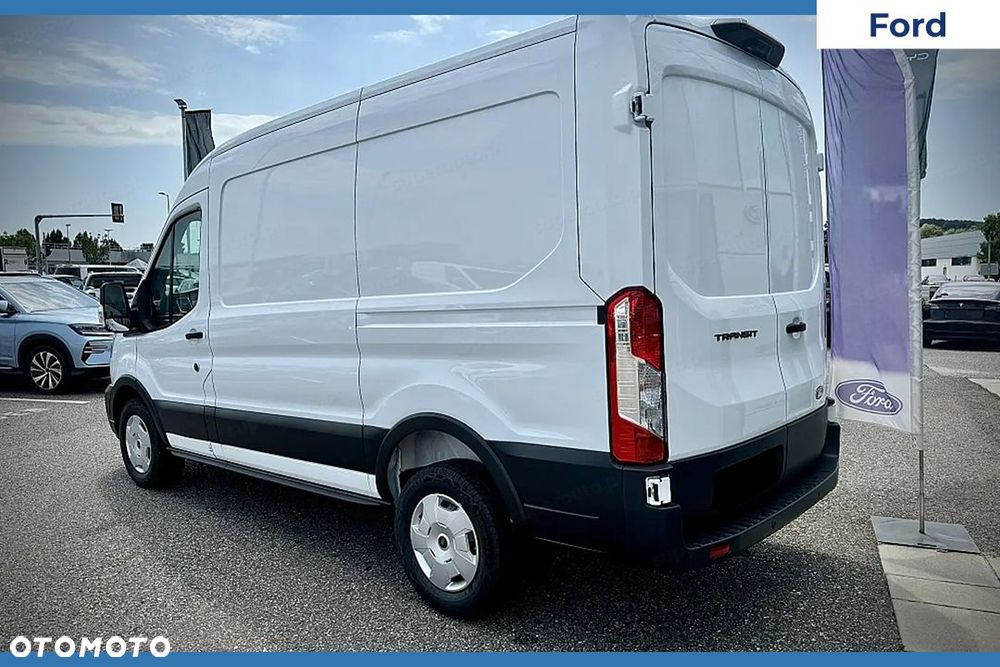 Ford Transit 350 L2H2 Trend 2.0 130KM - 3