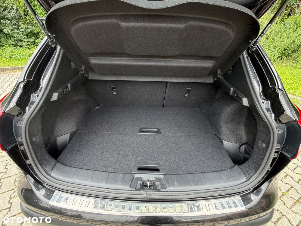 Nissan Qashqai 1.6 DIG-T N-Connecta - 30