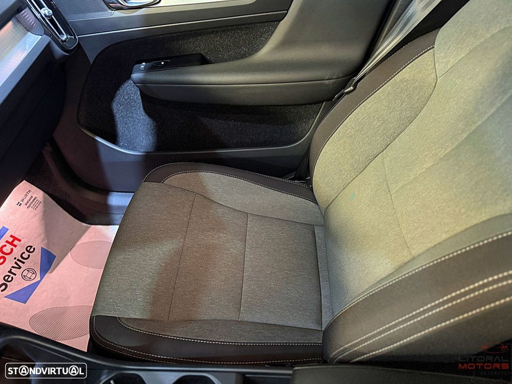 Volvo XC 40 1.5 T5 PHEV Momentum Plus - 22