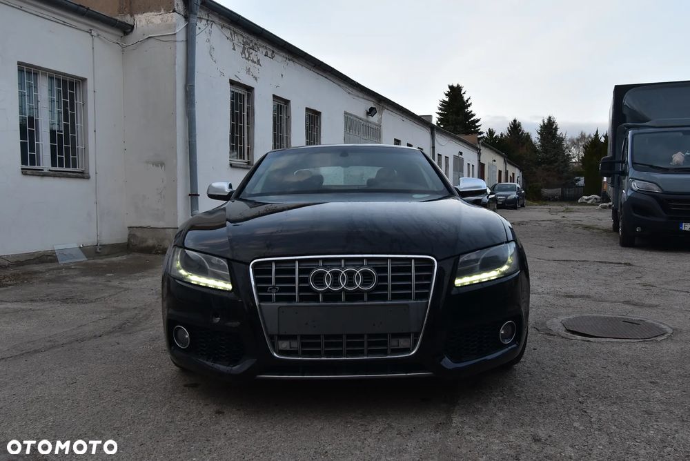 Audi Coupe - 4