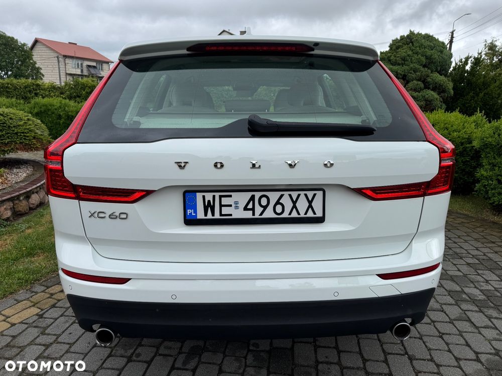Volvo XC 60 T4 Momentum Pro - 6