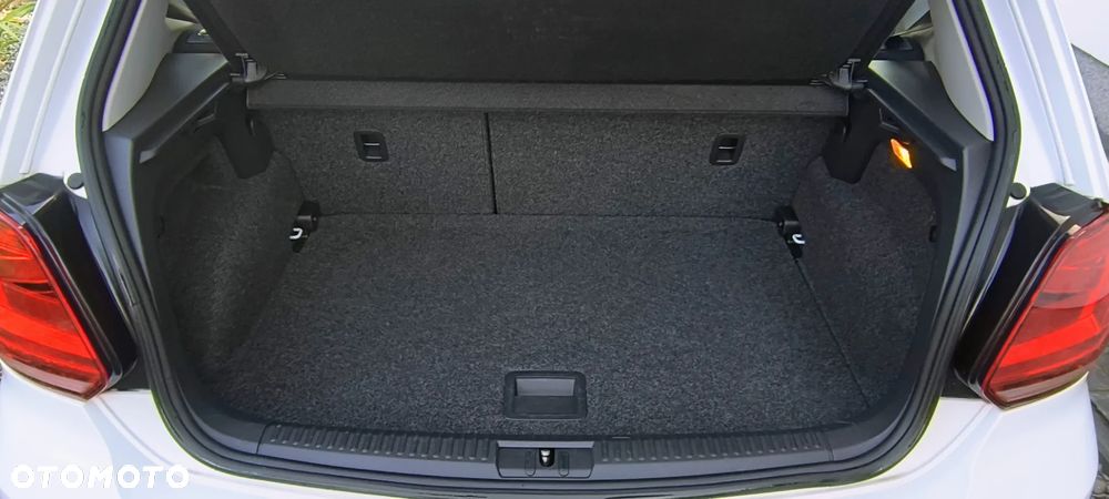 Volkswagen Polo 1.2 TSI Blue Motion Technology Allstar - 18