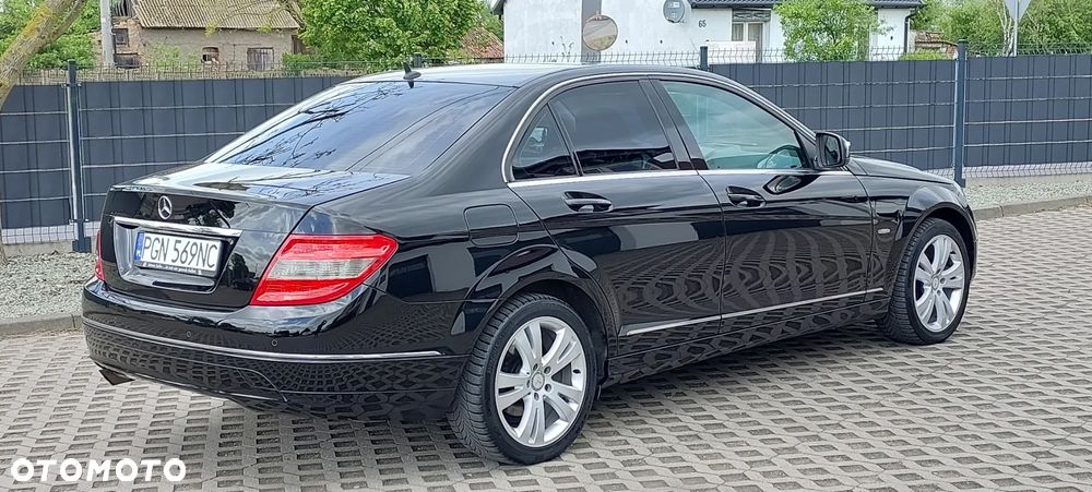 Mercedes-Benz Klasa C - 25