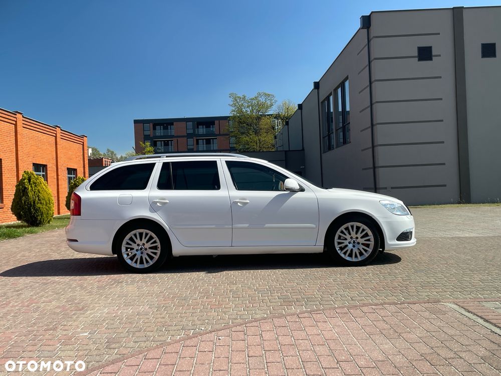 Skoda Octavia 2.0 TDI DPF RS - 4