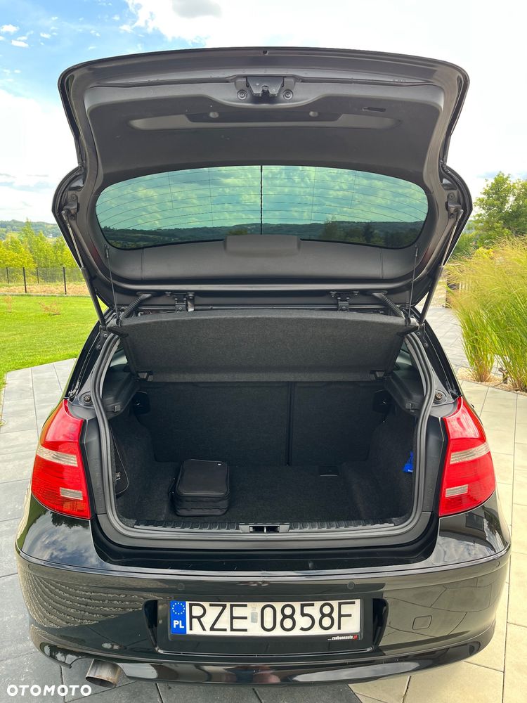 BMW Seria 1 116d - 16
