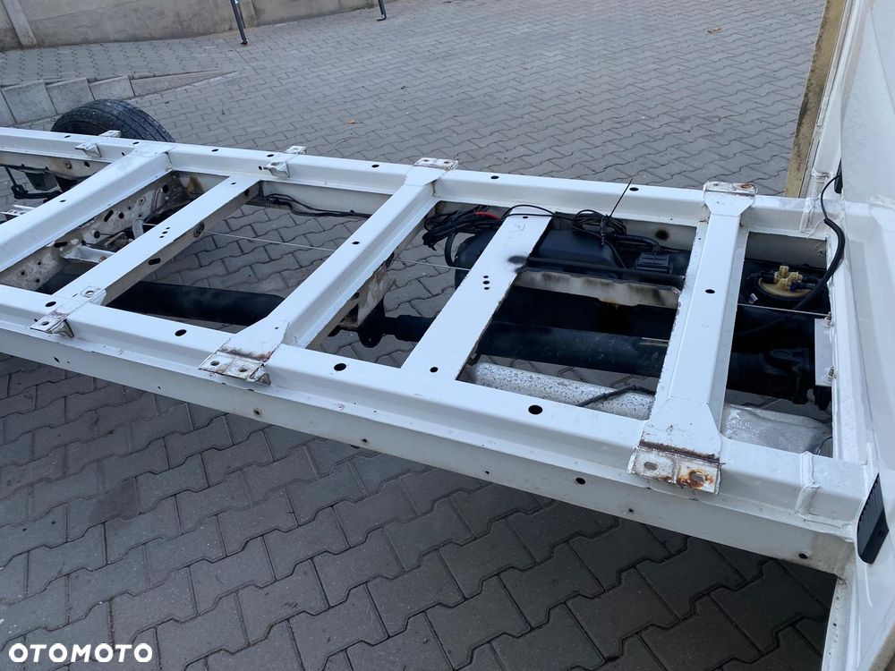 Volkswagen CRAFTER - 16