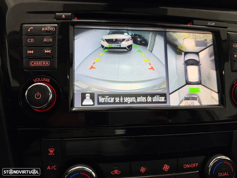 Nissan Qashqai 1.5 dCi DPF 360 - 19