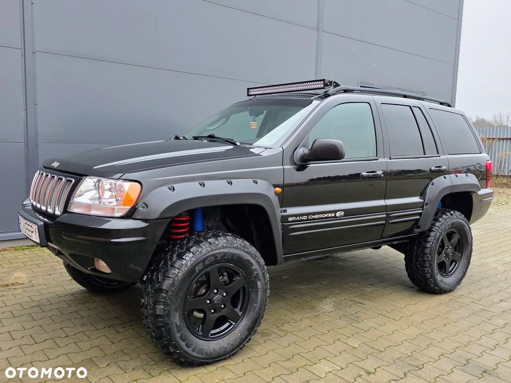 Jeep Grand Cherokee - 29