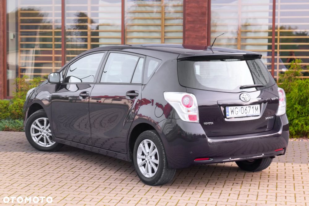 Toyota Verso 1.6 5-Sitzer Comfort - 12