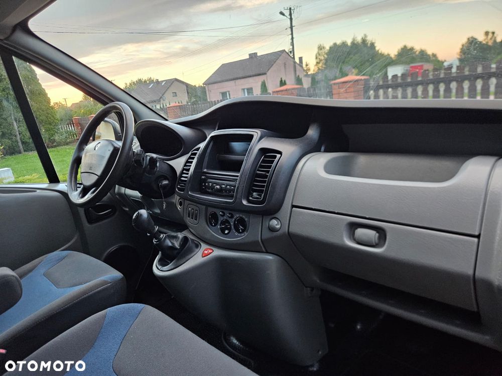 Renault Trafic - 8