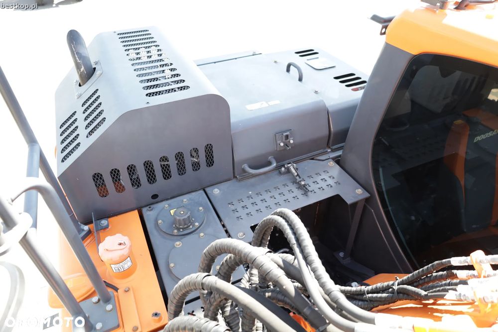Doosan DX165W-5 - 35