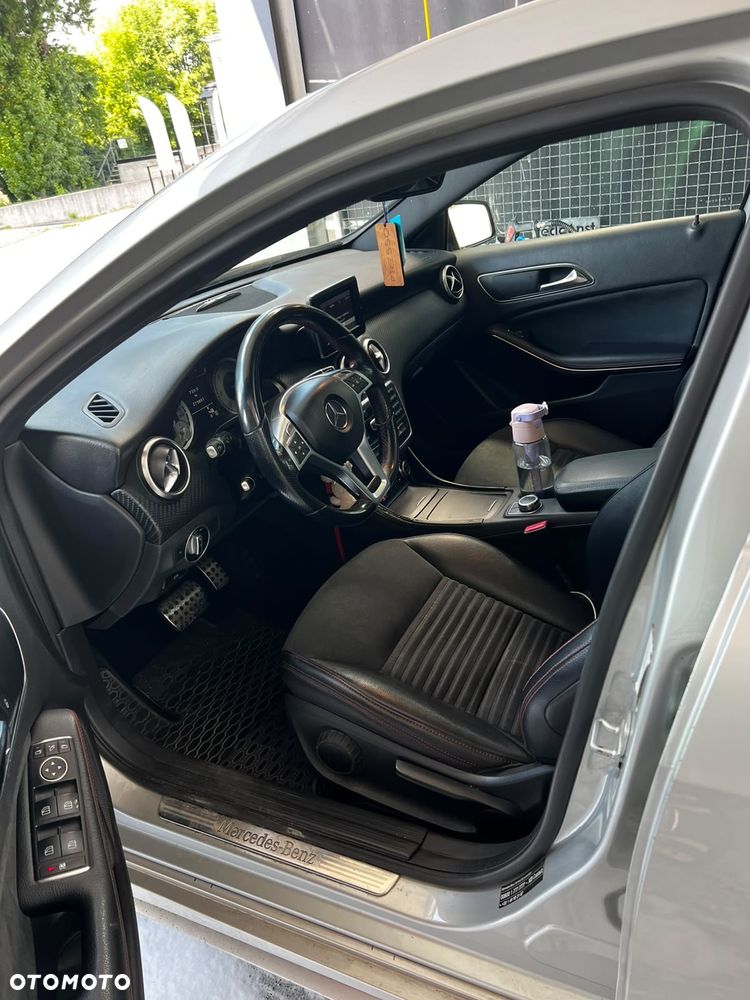 Mercedes-Benz Klasa A 180 CDI 7G-DCT - 19