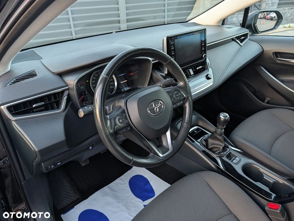 Toyota Corolla 1.5 Comfort - 13