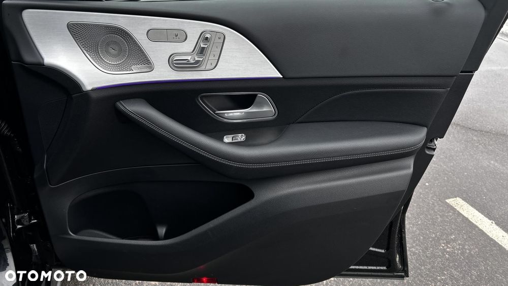 Mercedes-Benz GLE - 26