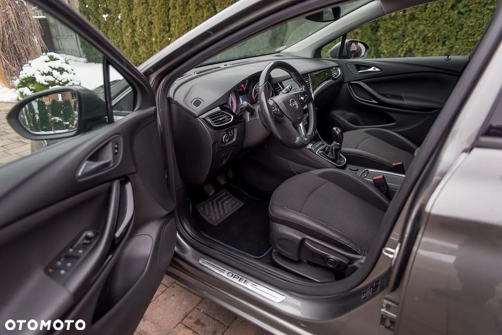 Opel Astra 1.4 Turbo Dynamic - 23