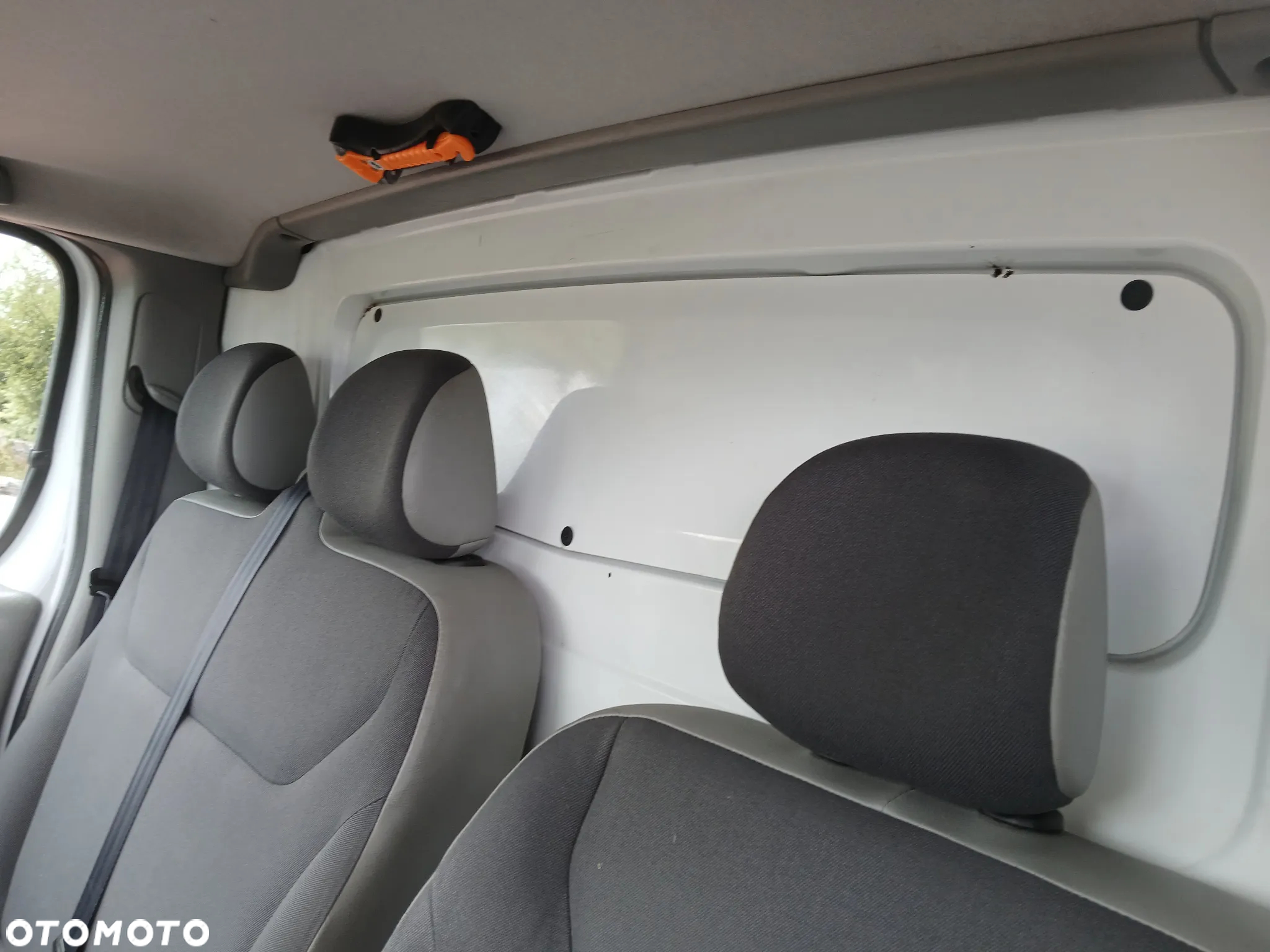 Opel VIVARO - 13