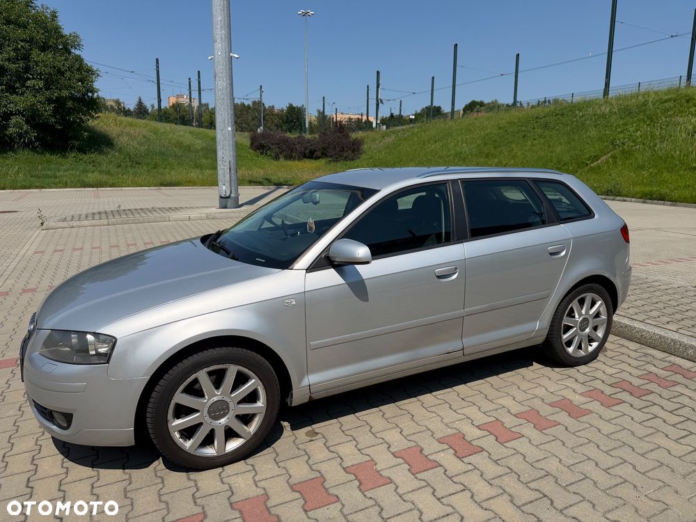 Audi A3 Sportback 2.0 TFSI Attraction - 14