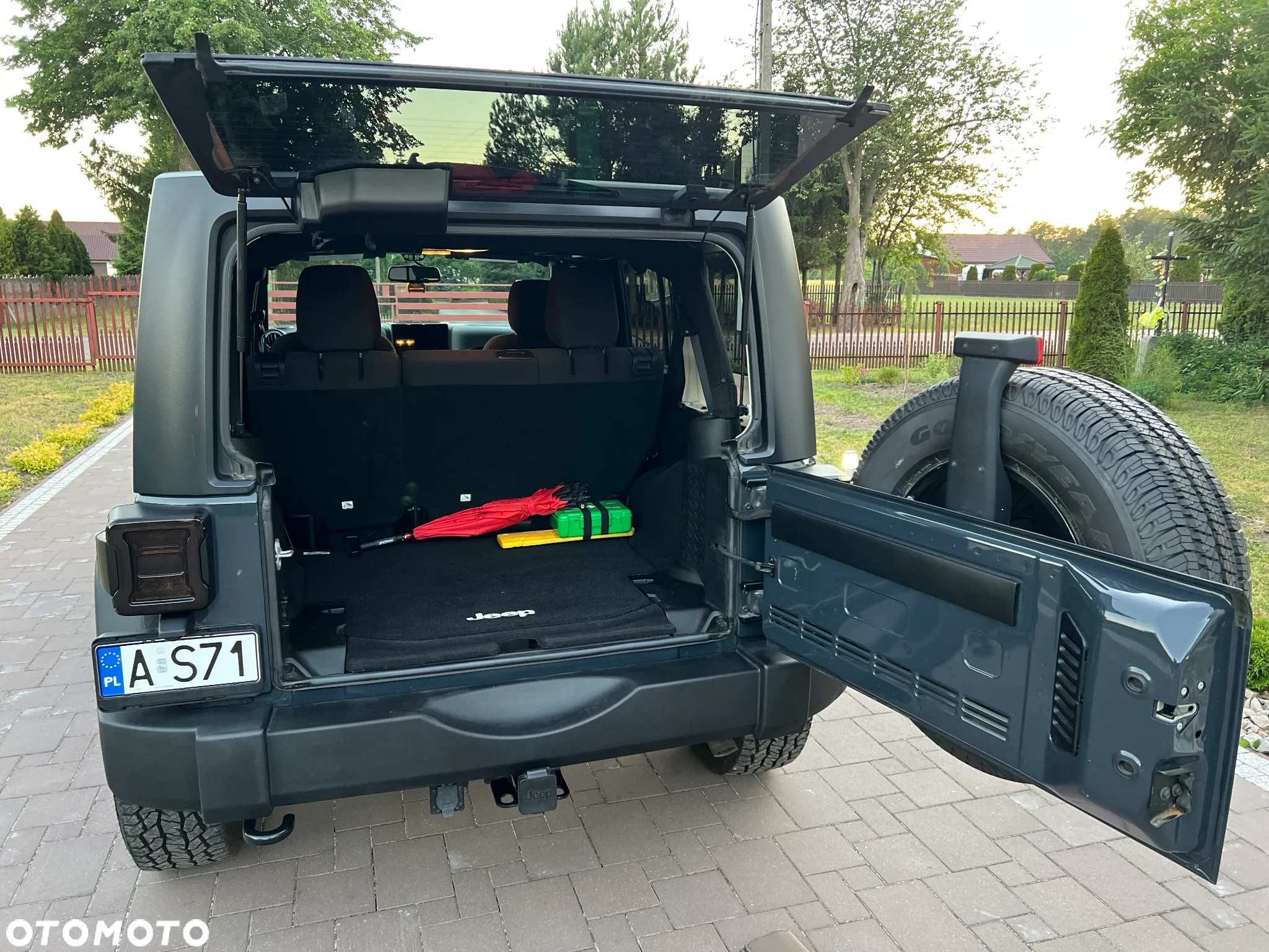 Jeep Wrangler 3.6 Unlim X - 34