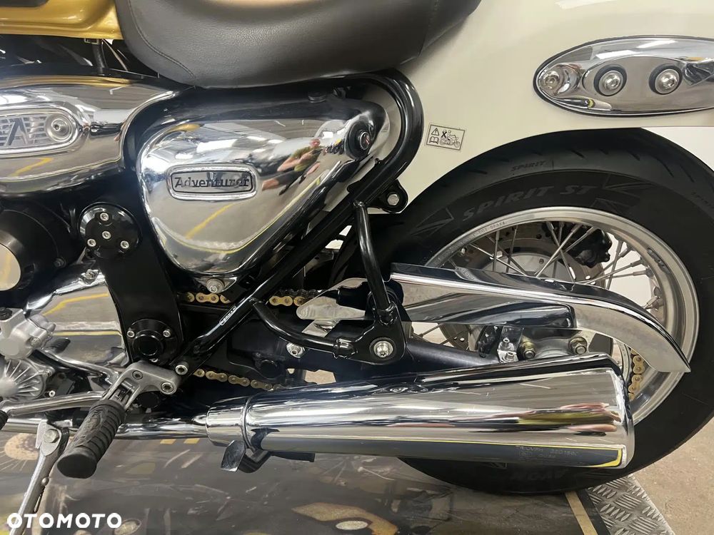 Triumph Adventurer - 29