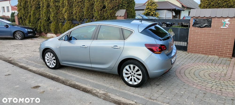 Opel Astra 1.6 Cosmo - 13