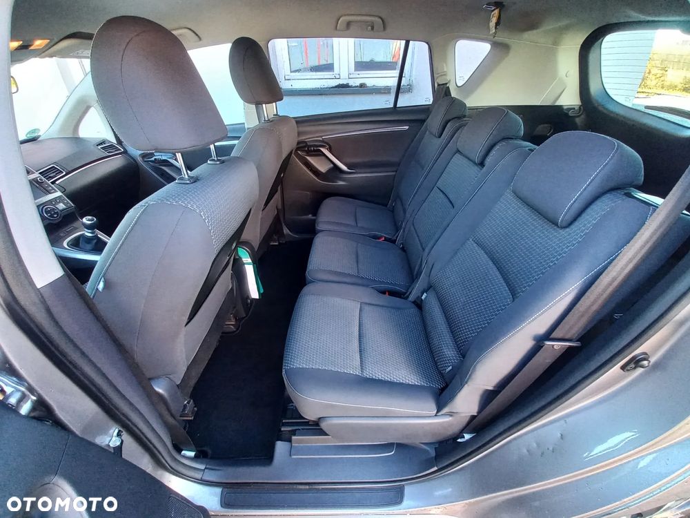 Toyota Verso 1.6 D-4D Active - 19