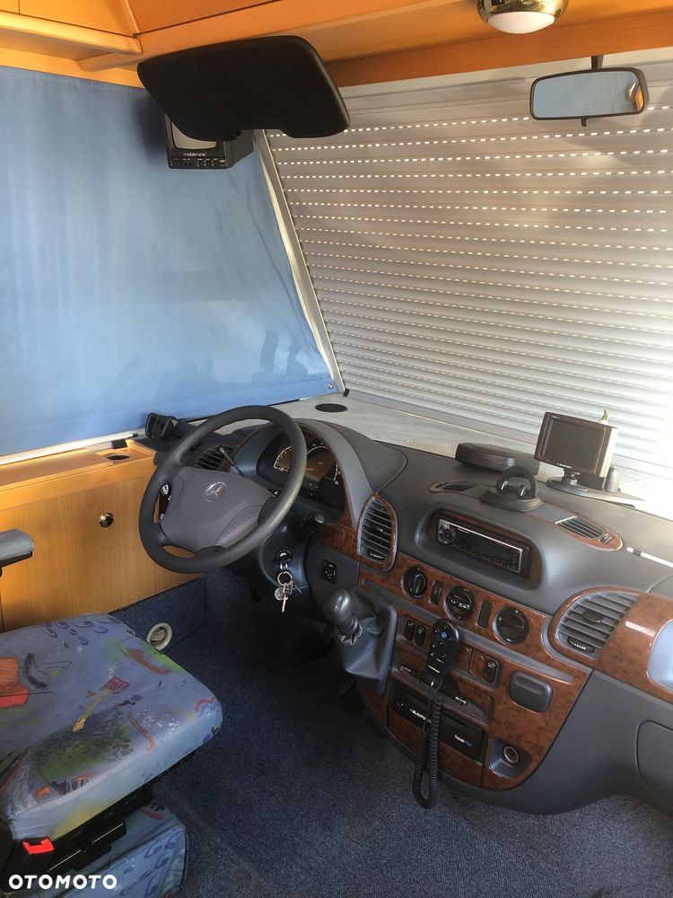 Mercedes-Benz 416 CDI - 35