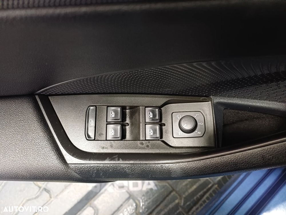 Skoda Octavia 2.0 TDI DSG Style - 9