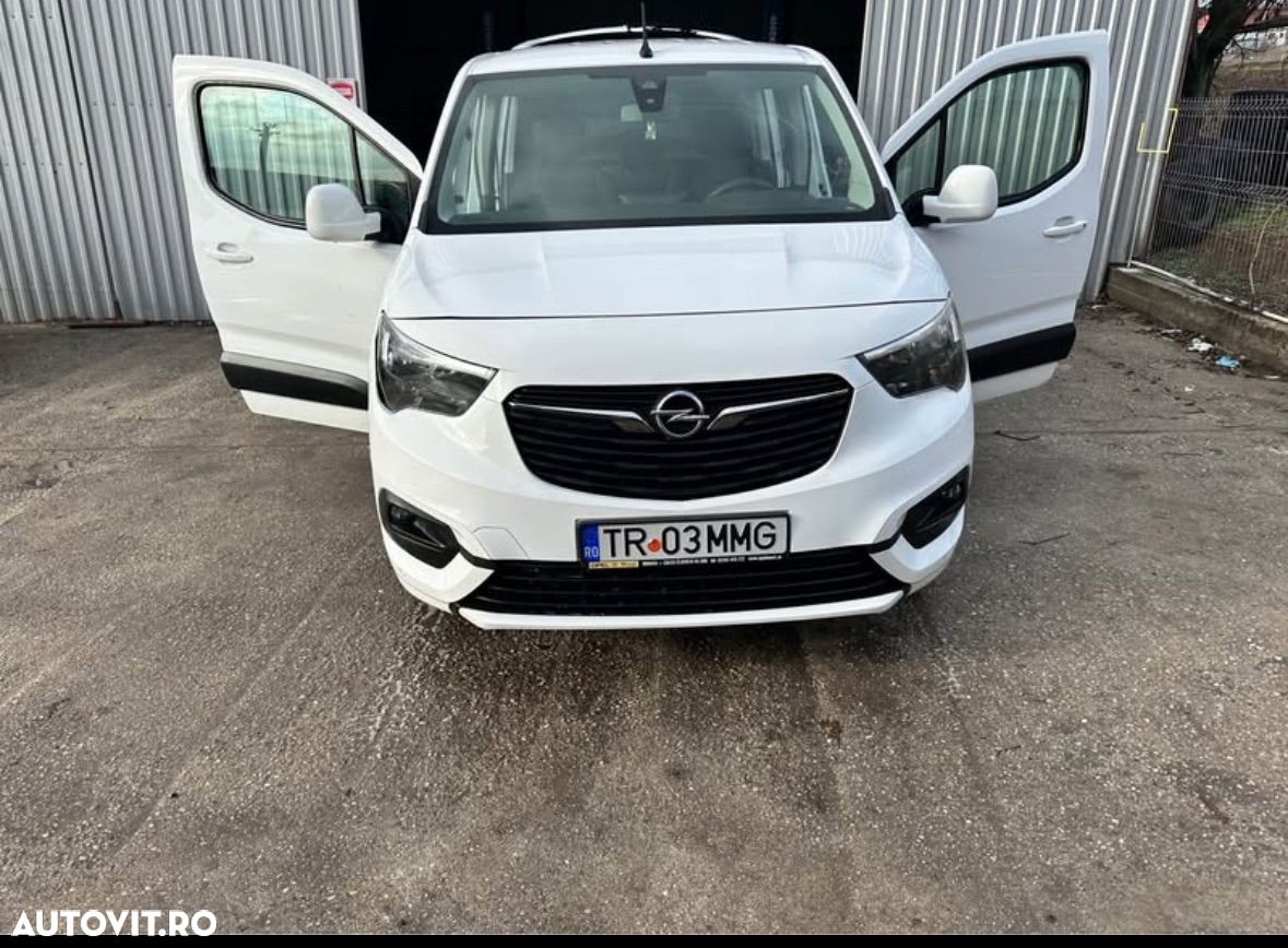 Opel Combo Life 1.2 L1H1 Start/Stop Selection - 1