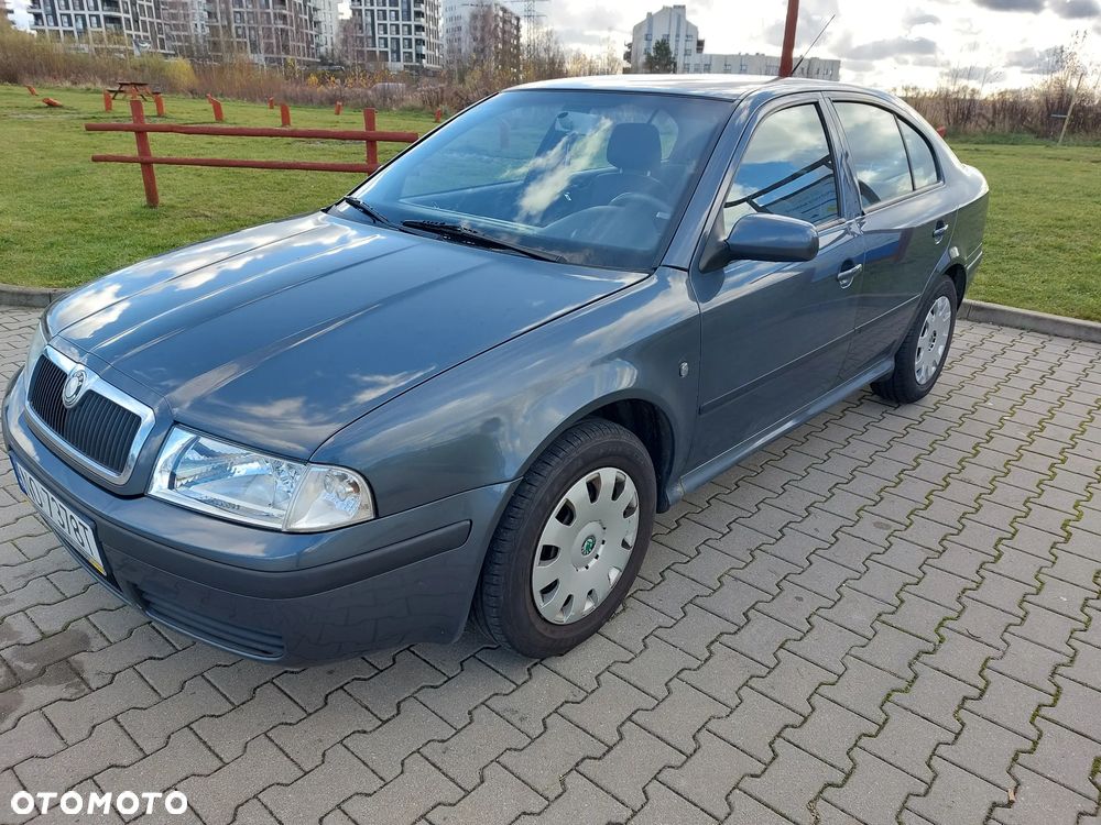 Skoda Octavia 1.6 Classic - 1