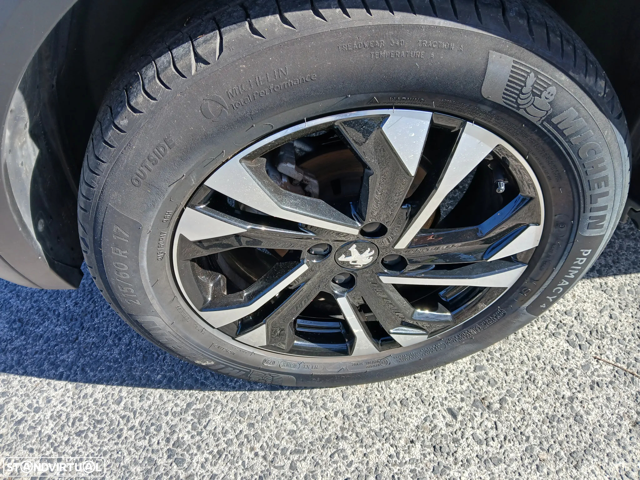 Peugeot 2008 PureTech 130 Stop&Start GT-Line Edition - 22