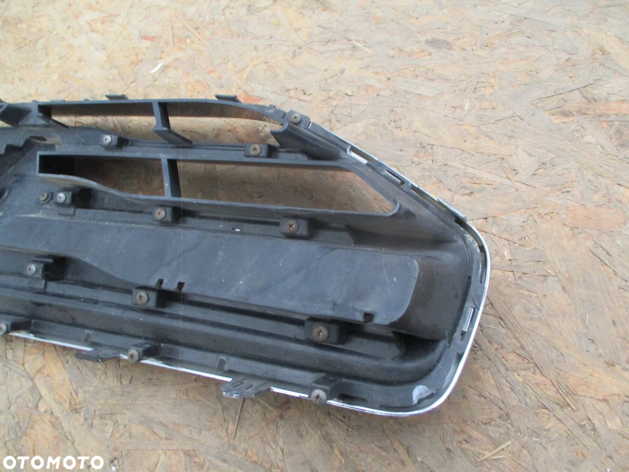 RENAULT KOLEOS I LIFT 2011-14 ATRAPA GRILL 623104218R - 5
