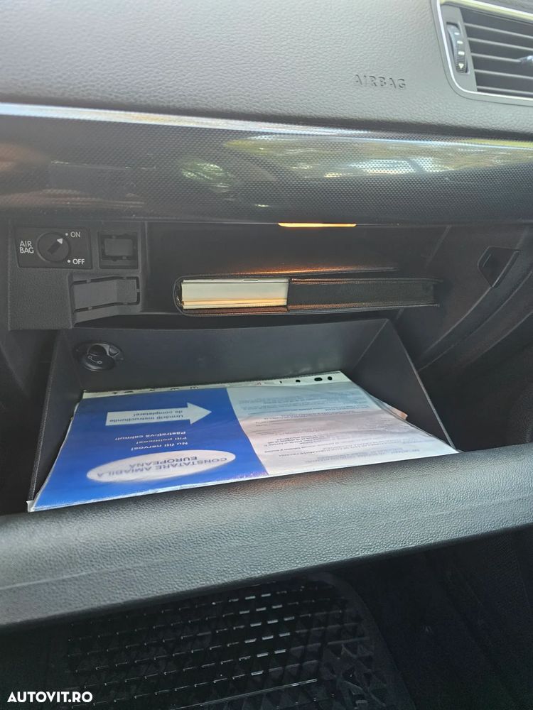 Volkswagen Jetta 1.6 TDI DPF Comfortline DSG - 13