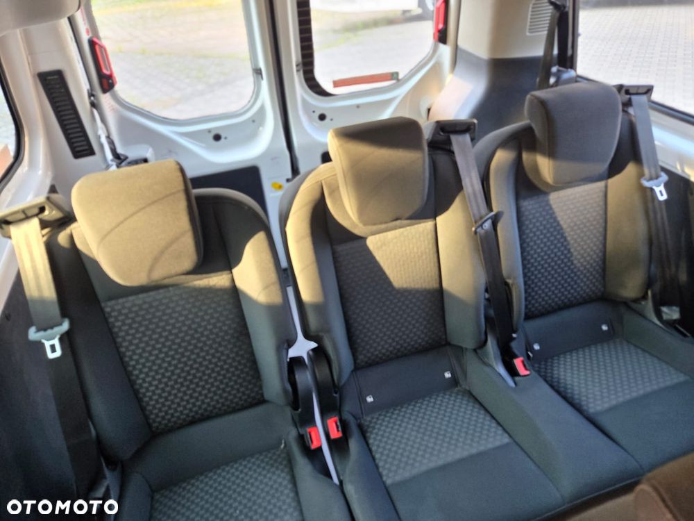 Ford Transit Custom - 14